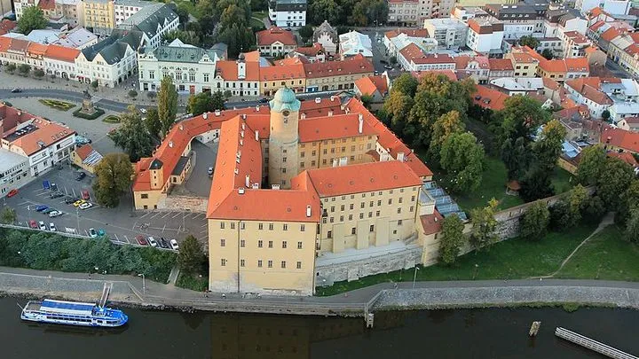 Poděbrady – centrum města a zámek